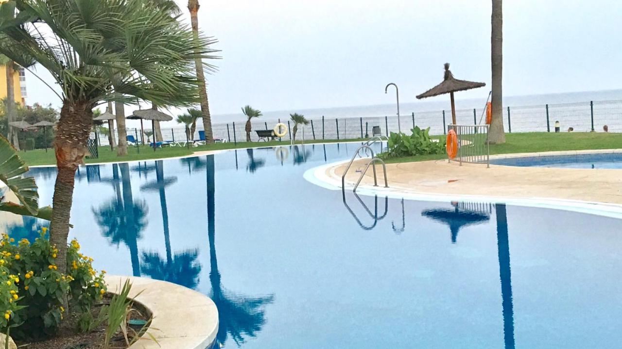 Mi Capricho 9A Beachfront- Apartment With Sea View - Costa Del Sol Sitio de Calahonda Ngoại thất bức ảnh