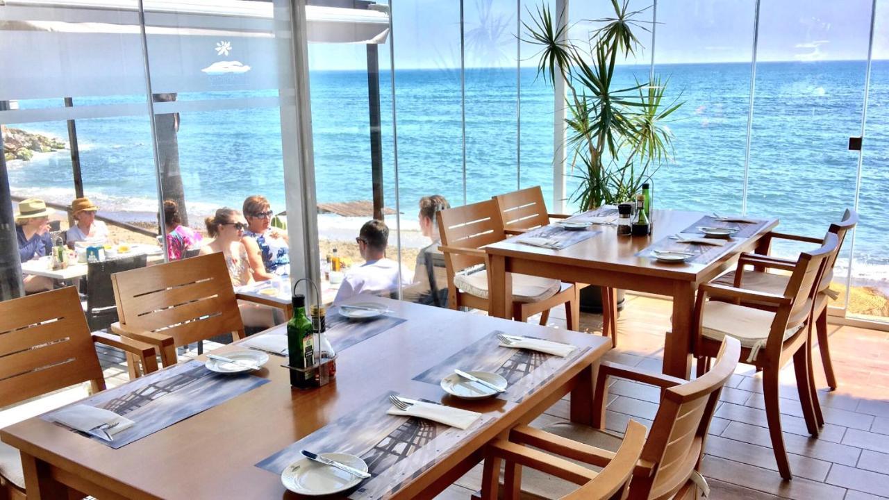Mi Capricho 9A Beachfront- Apartment With Sea View - Costa Del Sol Sitio de Calahonda Ngoại thất bức ảnh